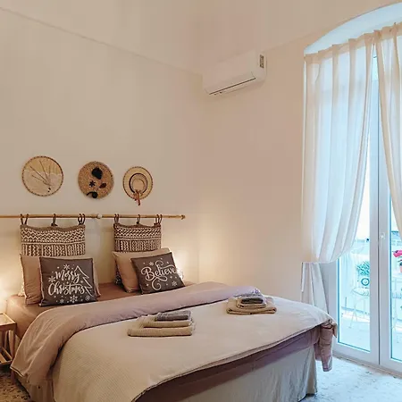 Apartament Port View *